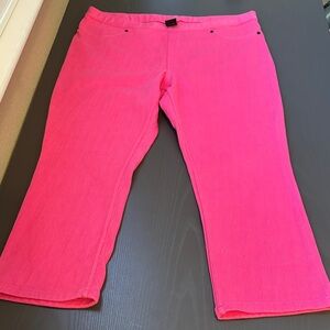 Bright Pink Women's Capris